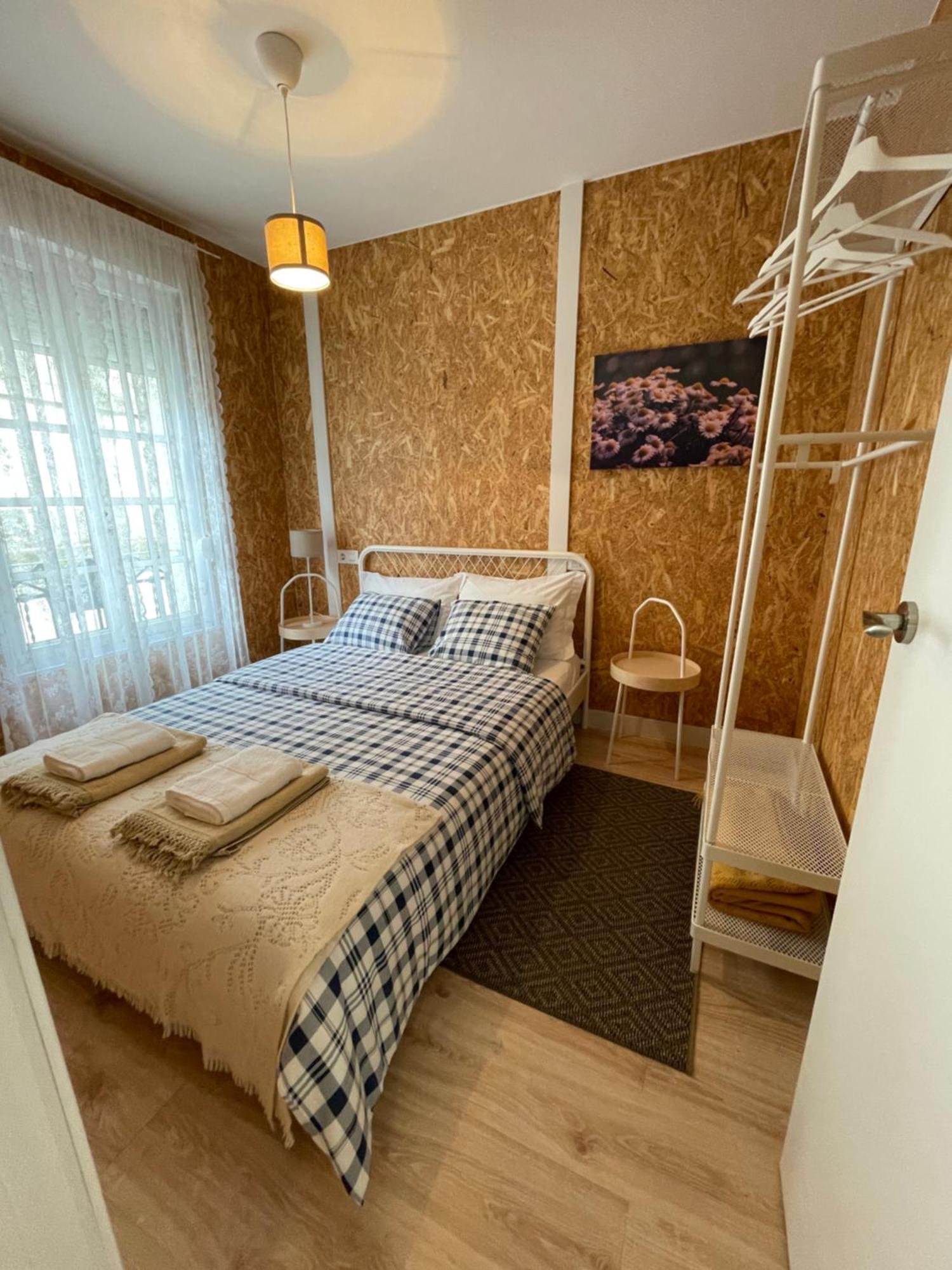 Apartamento Obispo Salvado Tui Eksteriør bilde